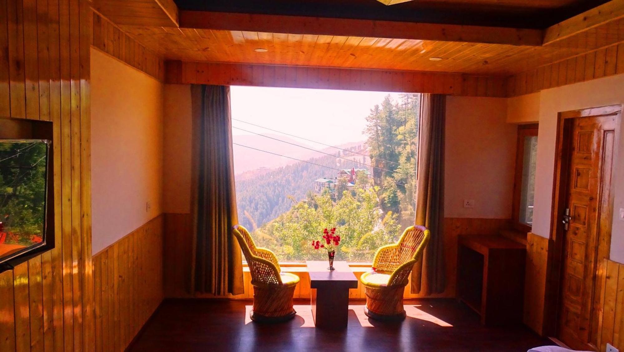 Humble Holiday Inn Kufri Simla Esterno foto
